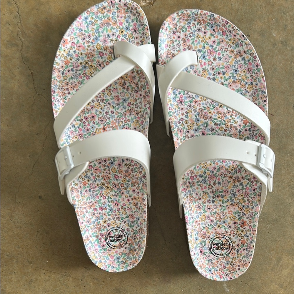 Wonder Nation White Kids Sandals